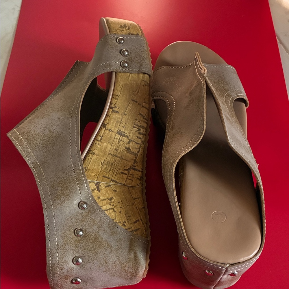 Stylish Tan Wedge Sandals